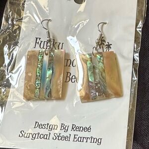 FUNKY ISLAND surgical steel dangling earrings.